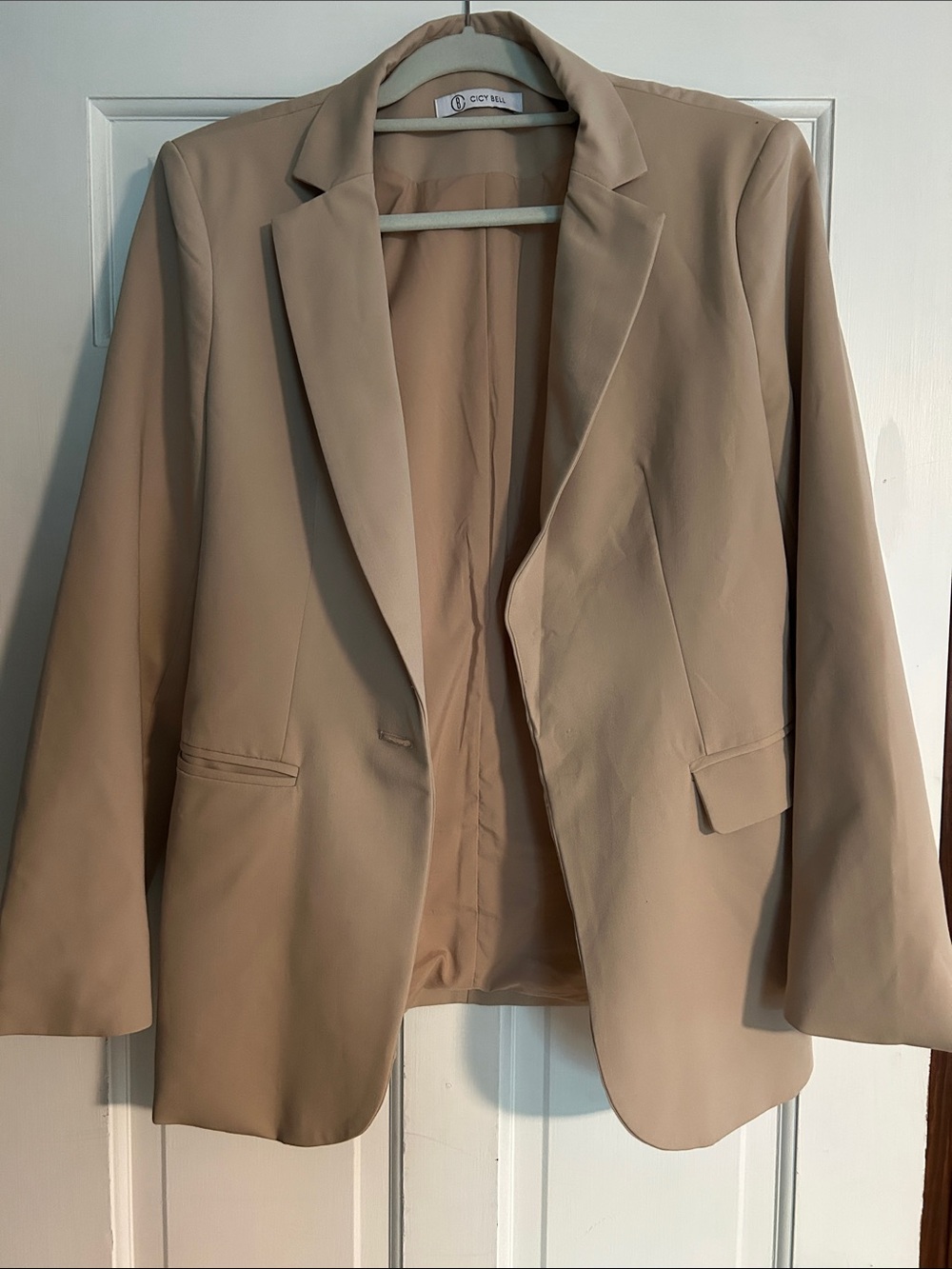 Lightweight Beige Tailored Blazer by Cicy Bell.